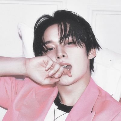 starrrysung's profile picture. '05 –the next time one of them says you're soulless, I might have to fight them ݁˖⋆˚ minchansung ult ݁˖⋆˚dnp ݁˖⋆˚nana ݁˖⋆˚