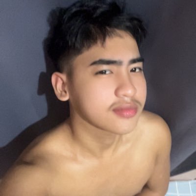 itsmeclrk26's profile picture. 20 • 5'5 • Versa https://t.co/cL7uwNWsEy Skip the hi/hello, go straight to the point. https://t.co/tJZwgWOn6T Not for hire ❌