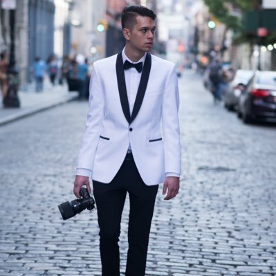 SamsVisuals's profile picture. YouTuber and Personality with 1,000,000 Subscribers (Solo) 
and 4,000,000 Subscribers (Team) 
Creator: FantasticalGamer, Top5Gaming, Vibeout