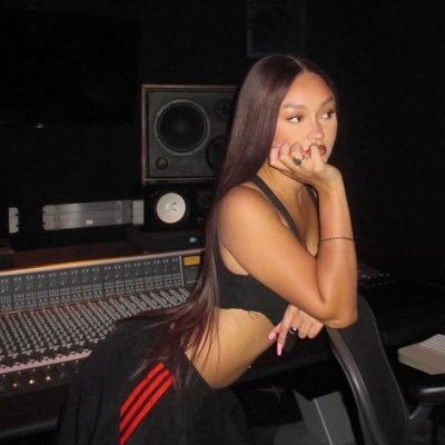 DejaTheeStan's profile picture. An everything stan account || ♒️🗽🇨🇺 || Nocturnal’s very own president || STREAM ACCESS ALL AREAS 🅰️🅰️🅰️ || I’m also @dejatheegoat 🤍 || vp of Say Less