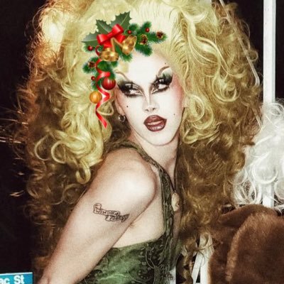 luckyclosure's profile picture. everyone get more lesbian || 🍉 @buttholina