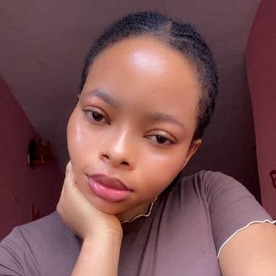 EzimmaduC's profile picture. I'm not a feminist /I'm a therapist