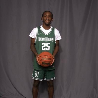 JaylinnHarper5's profile picture. Class of 2025’ // 5’10 Point Guard/Shooting Guard //Thomas University