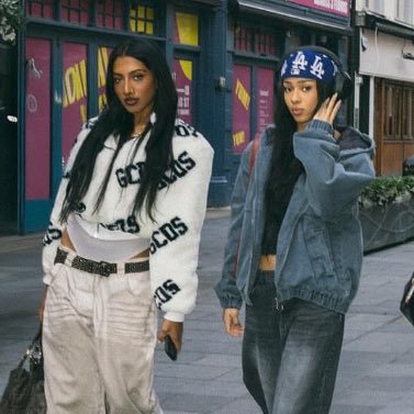 britishmarz's profile picture. 19| Marz the Essex duo stan | ot6 KATSEYE fan, 2x Grammy nominated girl group