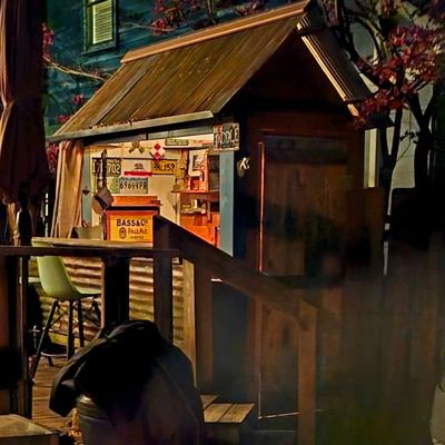 JulieDevin23740's profile picture. 🍊 🤡 basher,  KC Chief's,Royals and Current lover. Appreciate the few follows I have, probably all bots but oh well.