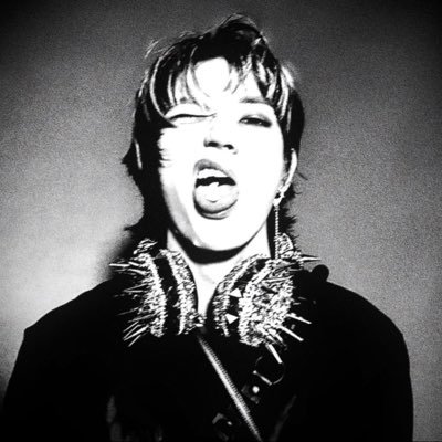 carolthenerd's profile picture. faz parte do rock | #studytwt — vestibulanda eng comp