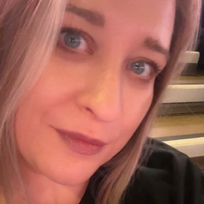 torieslifeonx's profile picture. 🏴󠁧󠁢󠁥󠁮󠁧󠁿 in 🇮🇪 • 40 • diabetic • tattoo collector • footie obsessed • darts lover • AEW• binge watcher • reader of books • true crime fan