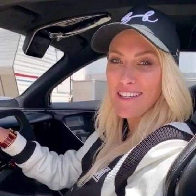 KateEvans74715's profile picture. 