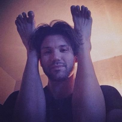 a55destroya's profile picture. think happy thoughts! || assholes dni • i normally don't fb below 14 || 🇲🇾 || 17