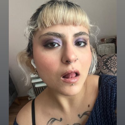 mderinnsl's profile picture. ceplerimde sınıf kininden başka hiçbir şey yoktur // özgür basın susturulamaz