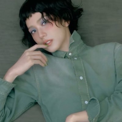 lolyr7_'s profile picture. 