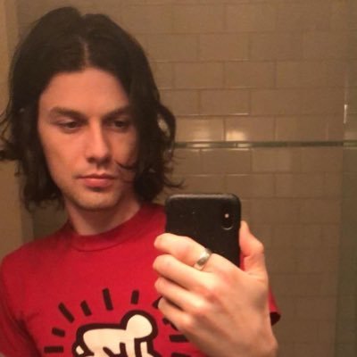 COMMONJARVIS's profile picture. °❀⋆.ೃ࿔*:･♡ ̆̈