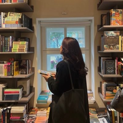 davenportdreams's profile picture. - 𝑒́ 𝑞𝑢𝑒, 𝑡𝑎𝑙𝑣𝑒𝑧, 𝑒𝑢 𝑡𝑒𝑛ℎ𝑎 𝑛𝑎𝑠𝑐𝑖𝑑𝑜 𝑝𝑎𝑟𝑎 𝑙𝑒𝑟 𝑟𝑜𝑚𝑎𝑛𝑐𝑒𝑠, 𝑒 𝑛𝑎̃𝑜 𝑣𝑖𝑣𝑒𝑟 𝑢𝑚.