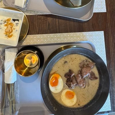 o73525's profile picture. 