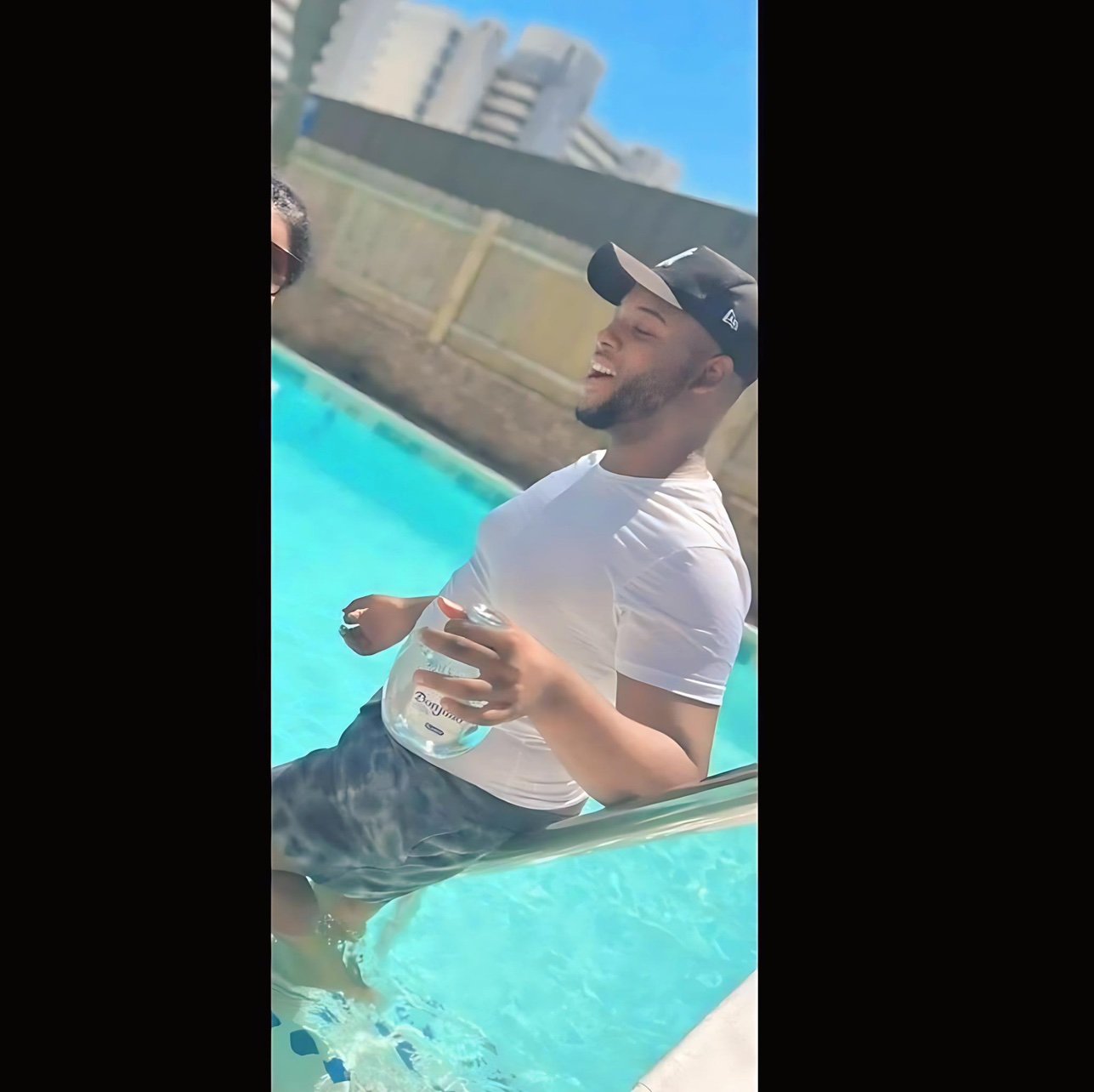 iiamcyneric's profile picture. 7️⃣0️⃣4️⃣