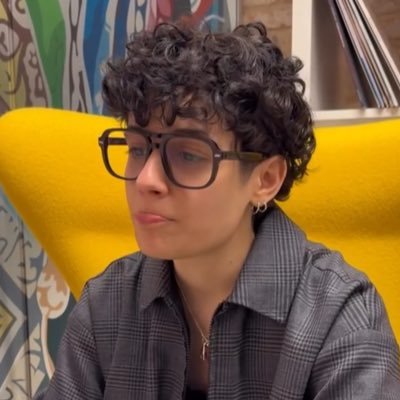 __emanux__'s profile picture. Alternando l'euforia con l'apatia