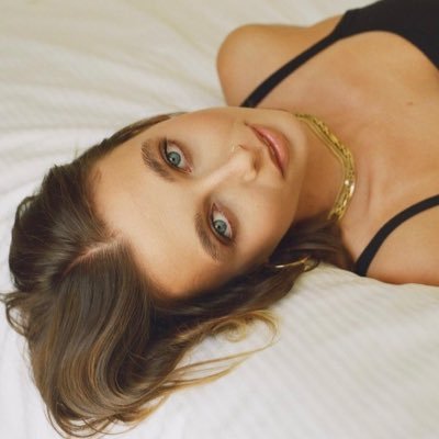 lifeeisfunny's profile picture. 