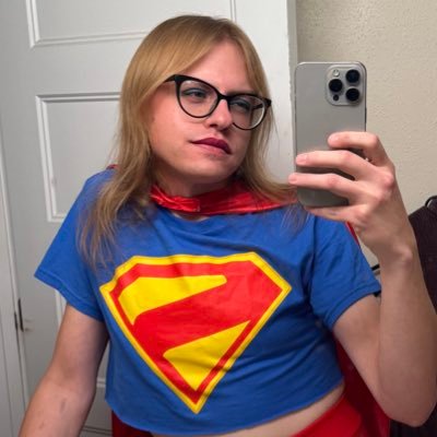 petzound's profile picture. hot girl internet. nsfw/mdni