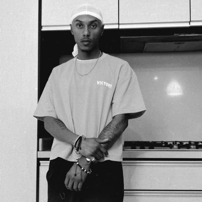 BonezFlow3's profile picture. oh ard