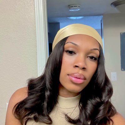 TallGlassOfMmm's profile picture. “Peace after revolution.” 🖤