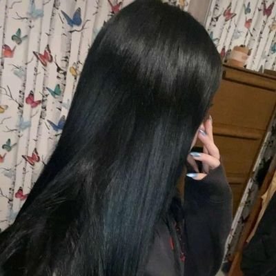 ilovret_'s profile picture. ⁰¹ da mídia.