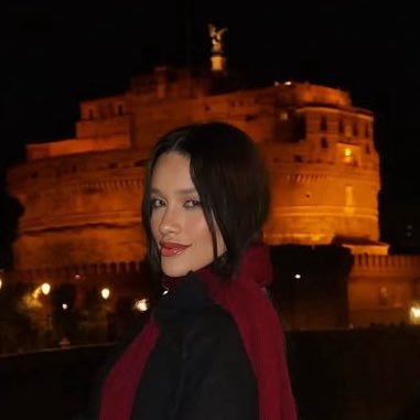 CentralDaEva's profile picture. 