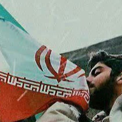 JhanyAmyd's profile picture. بخند، شایسته‌ی ماه نیست که غمگین باشه