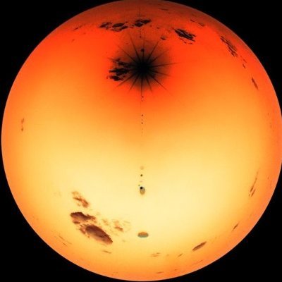 Luxsol_'s profile picture. 