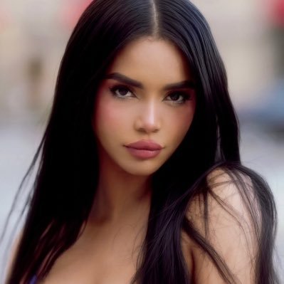 therealthurriaa's profile picture. IG:@Althurriaa | WOMEN IN #STEM innovator 72+formulas💡Scaling Businesses Branding, tech, science :@bintabeautyorg | @NMBlueprint |+more