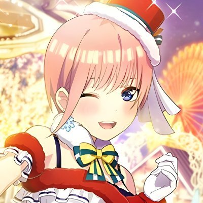 zuzu_vr's profile picture. Festive girl era unlocked way before the snow decided to fall ❄️