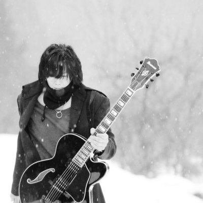 how_to_bass's profile picture. 探究心を持ち続ける　 
すなわち、自分の足で歩き、自分の目で観る。 
耳をすまして音を聴き、風を肌で触る。 
全身を動かせ、心が本物を知る。 
心を動かし感じて、振り返ることを忘れてはならない。 
そんな「LIVE」が、出来た時には、感謝をしょう。 
あなたを取り巻くすべてのものへの感謝です。 By: G-RAM