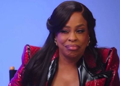 Infrawithedges's profile picture. Curiosity powered. Here for the vibes. Staying for the story.