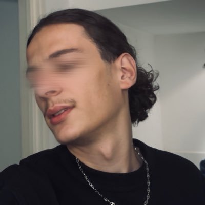 lyeslh11's profile picture. tizi 15 🔰/ 94 / $JUP is the future