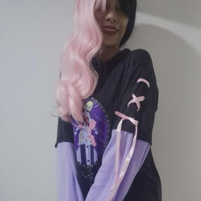 Mistick_18's profile picture. 👾personal blog 👾 spanish/english
✨🌸 drawings fanarts,nfsw,anime, lineart🌸✨
🌼OPEN COMISSIONS🌼
I don't work for nft