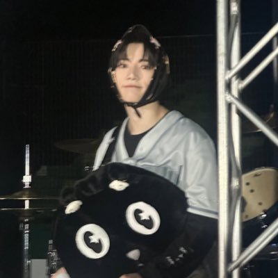 TXT_SunnyMoa's profile picture. #TOMORROWXTOGETHER 🐰🦊🐻🐿️🐧 🥀 Soobin, Yeonjun, Beomgyu, Taehyun and Hueningkai my best boys ❣️ @txt_members 내 마지막 숨까지 난 너희 5명을 지지할 거야 ♡