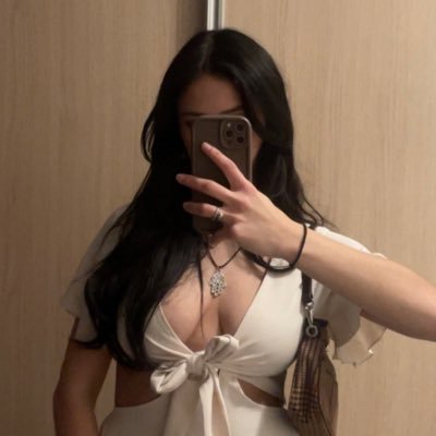 jonkyll's profile picture. heartless @jennierubyjane @psg_inside