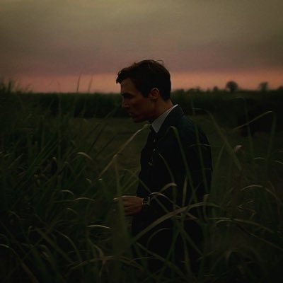 mo7med__11's profile picture. 🎓 Physiotherapy Graduate | 📱 Phone Repair Tech