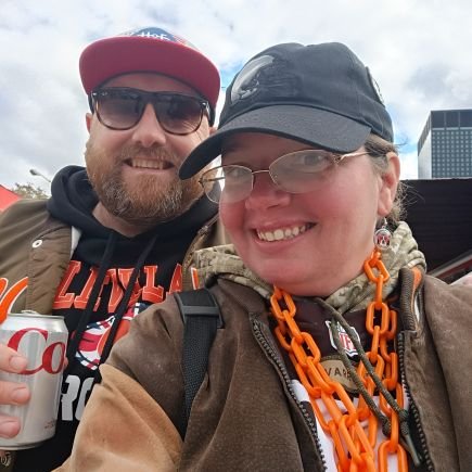 becky71785's profile picture. Love America, 🤎🧡Browns Football, SEC Football. Believe and trust in God. #DawgPound #RollTide #MAGA #MAHA #NeverForget 9/11 🇺🇲🇺🇲🇺🇲 Charlie Kirk TPUSA