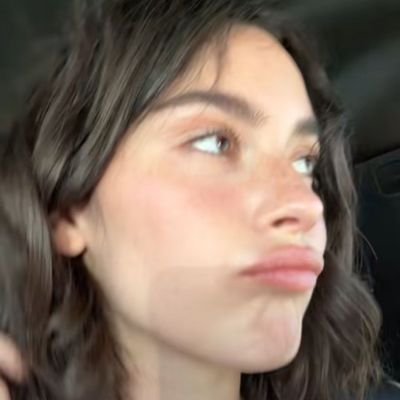 meloyumbe's profile picture. 