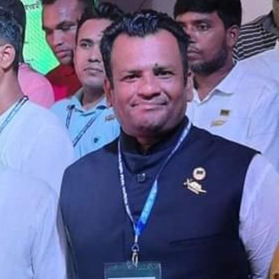 AhmedFaisalbabu's profile picture. রাজনীতি যেদিকে যাচ্ছে দেখে মনে হয় আগামীর পথ খুবই চ্যালেঞ্জিং হবে,
সে পথে নিজেকে টিকে রাখার চেয়ে উপস্থাপন করাটা চ্যালেজিং মনে হচ্ছে