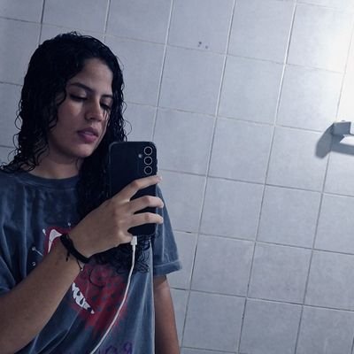 Laurinha087's profile picture. Flamenguista e Maranhense