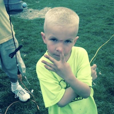 sheknowspax's profile picture. Fortrnite comp for @DivineRealityHQ
 | ROLLER 4L | Psalms 25:5 imma changed man