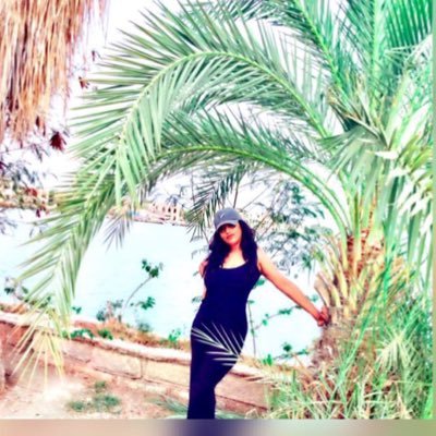 BellaAsmarina27's profile picture. 