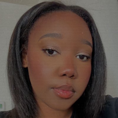 notjoiada's profile picture. Finger licking good 😋