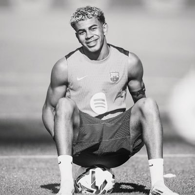 Moristo18's profile picture. 🇸🇳 | FC BARCELONA 💙❤️ | MESSI 🐐🌕 | JKEEY🐍 HANS DIETER FLICK_Addict #TouchePasàYamal