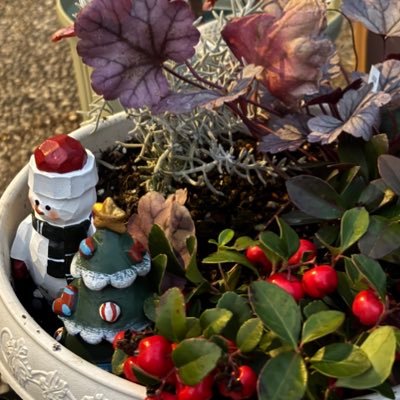 tetsurofujita's profile picture. 富山で民間病院の事務長をしています。富山市在住の40代。富山高校→東京大学社会基盤→国土交通省→医療法人。富山県上市町生まれ。医療経営士1級、中小企業診断士、特定行政書士。興味は医療・福祉と都市・交通。質問箱はこちら(https://t.co/nKLElAvUzB)。