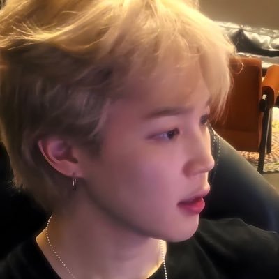 diorminiie's profile picture. ⠀⠀⠀ eu e jungkook, descobrindo cada sarda que dança sobre a pele de mel de jimin | only army, koomi reader and writer