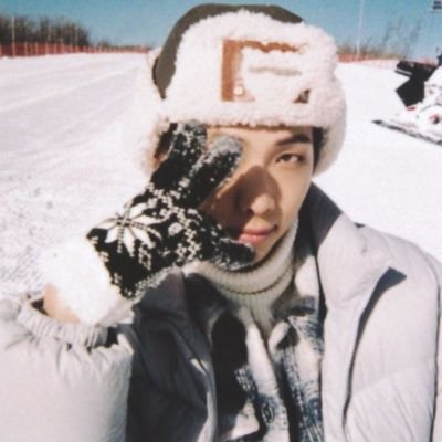 Dtx_too's profile picture. me and #Rm gang and we gangin 👑

we are waiting @bts_twt  2026 🫡