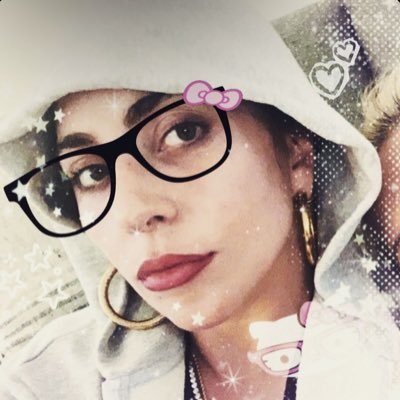 lcbotomy's profile picture. coping mechanism acc 🎨🐇🍓🎐