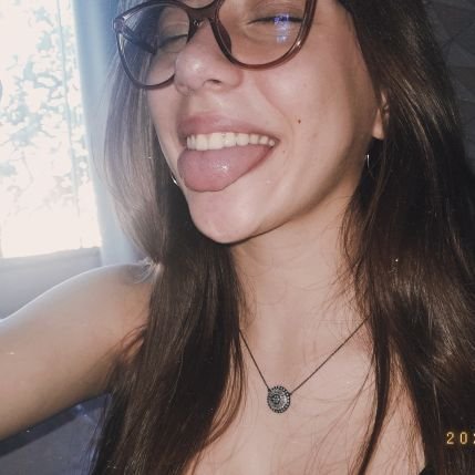 hyunieskzi85339's profile picture. 